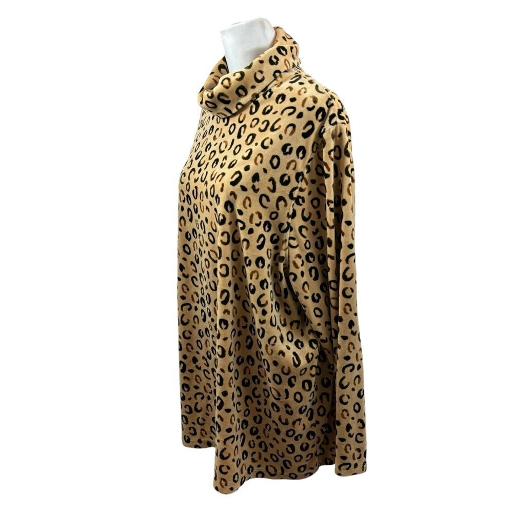 Ladies Liz & Me Sport Leopard Print Velour‎ Turtleneck Blouse Size 1X 18/20